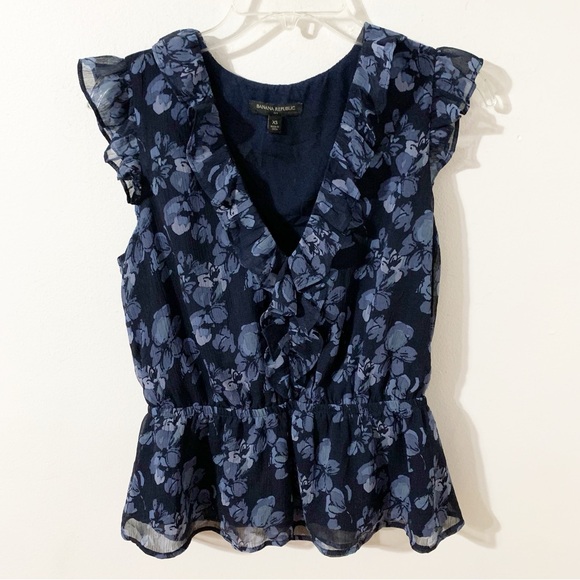 Banana Republic Factory Flutter Sleeve Peplum Blouse Floral Print Ruffled V-neck - Picture 2 of 10